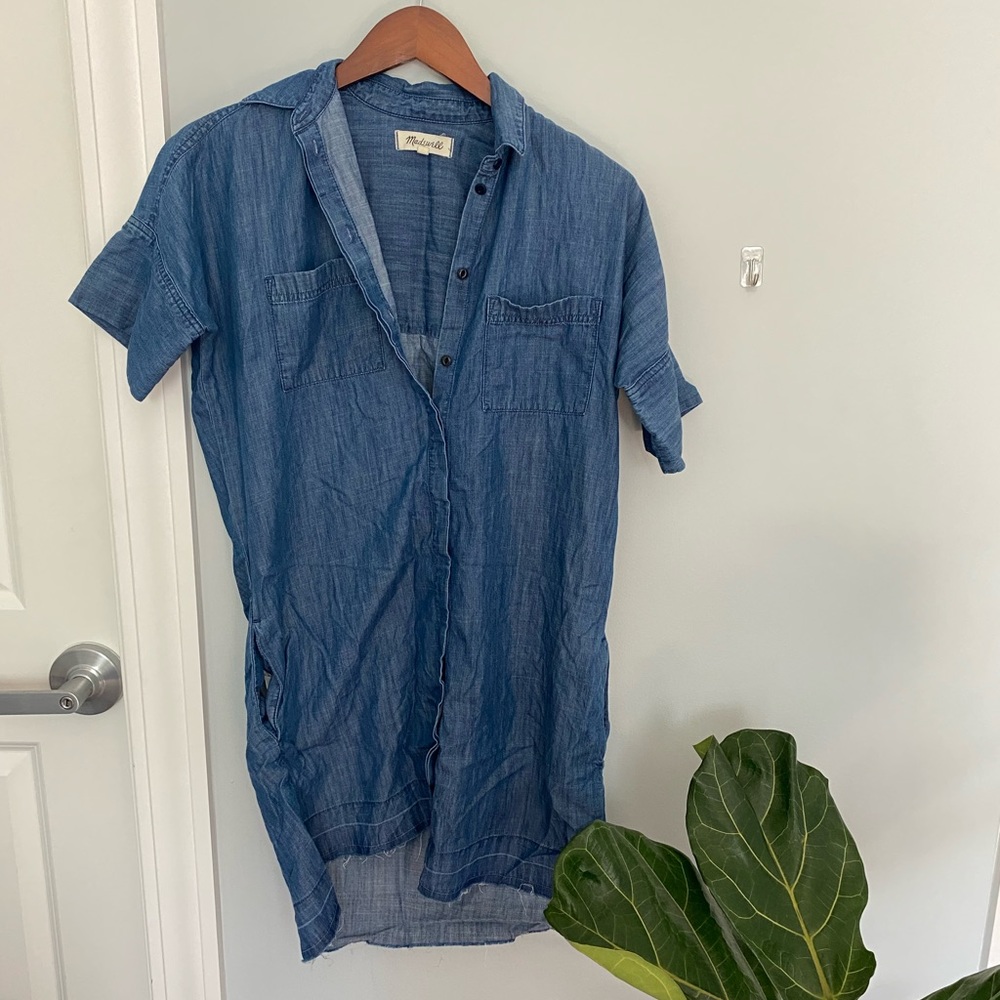 Madewell dark wash chambray button down dress
